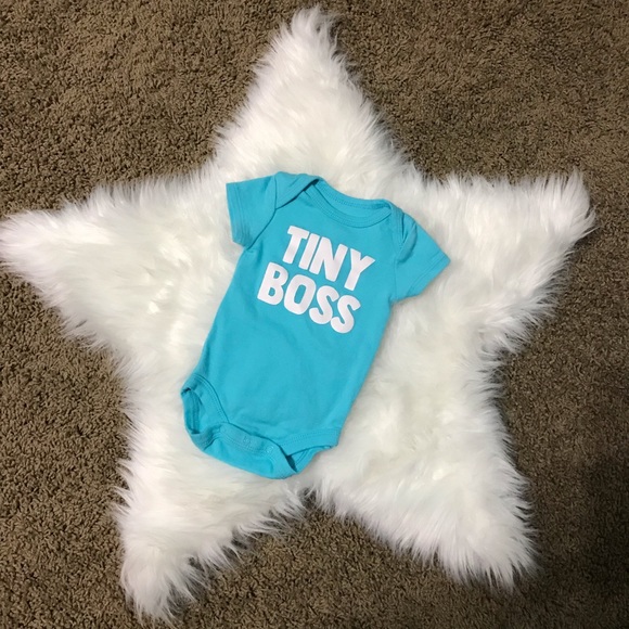 SOLD NB Baby Clothes Bundle - Picture 2 of 5